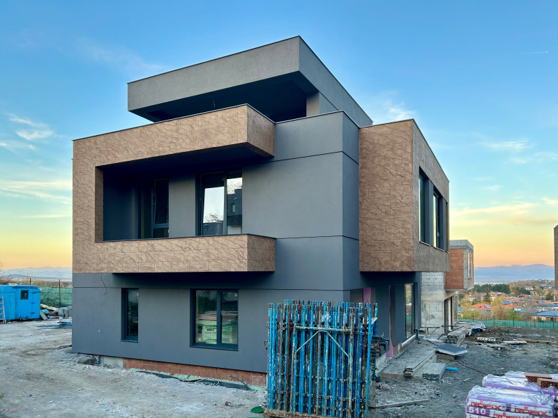 Продава КЪЩА в град София, гр. Банкя - 461 кв.м / 695 000 € » 1 359 301.85 лв., СОФИЯ ПРОПЪРТИ