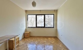 1 quarto Lozenec, Sofia 8