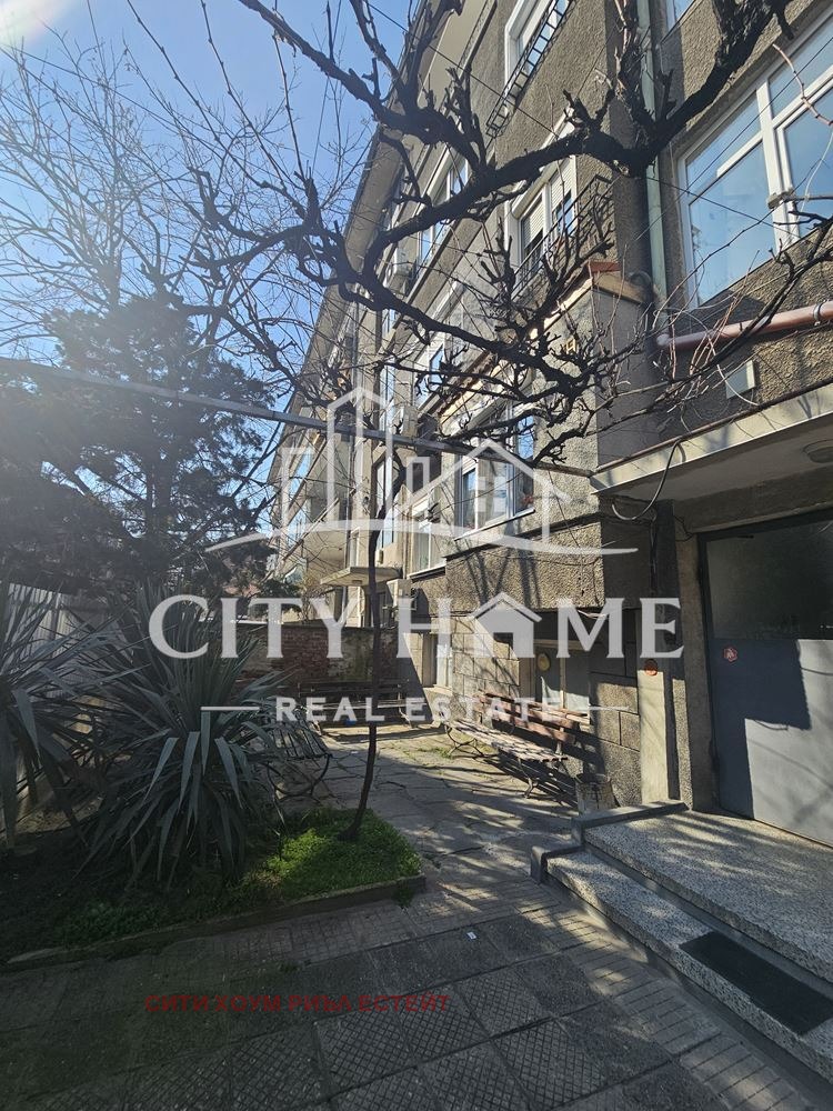 Продава МНОГОСТАЕН, гр. Пловдив, Център, снимка 2 - Апартаменти - 54291603