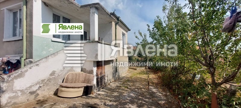 Продава КЪЩА, с. Кошарица, област Бургас, снимка 2 - Къщи - 45786590