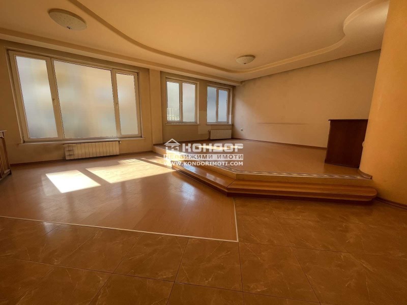 À venda  Casa Plovdiv , Centar , 582 m² | 96980582 - imagem [5]