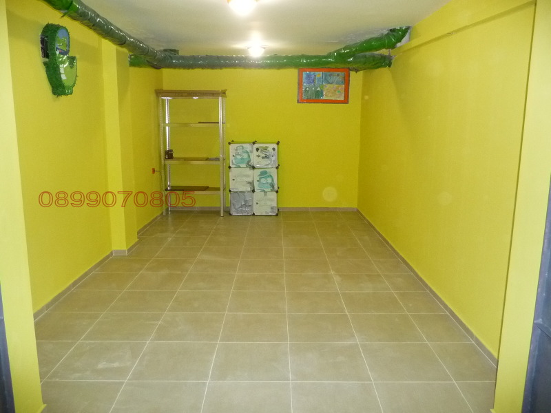 Продава ГАРАЖ, ПАРКОМЯСТО, гр. Варна, Бриз, снимка 3 - Гаражи и паркоместа - 52975580