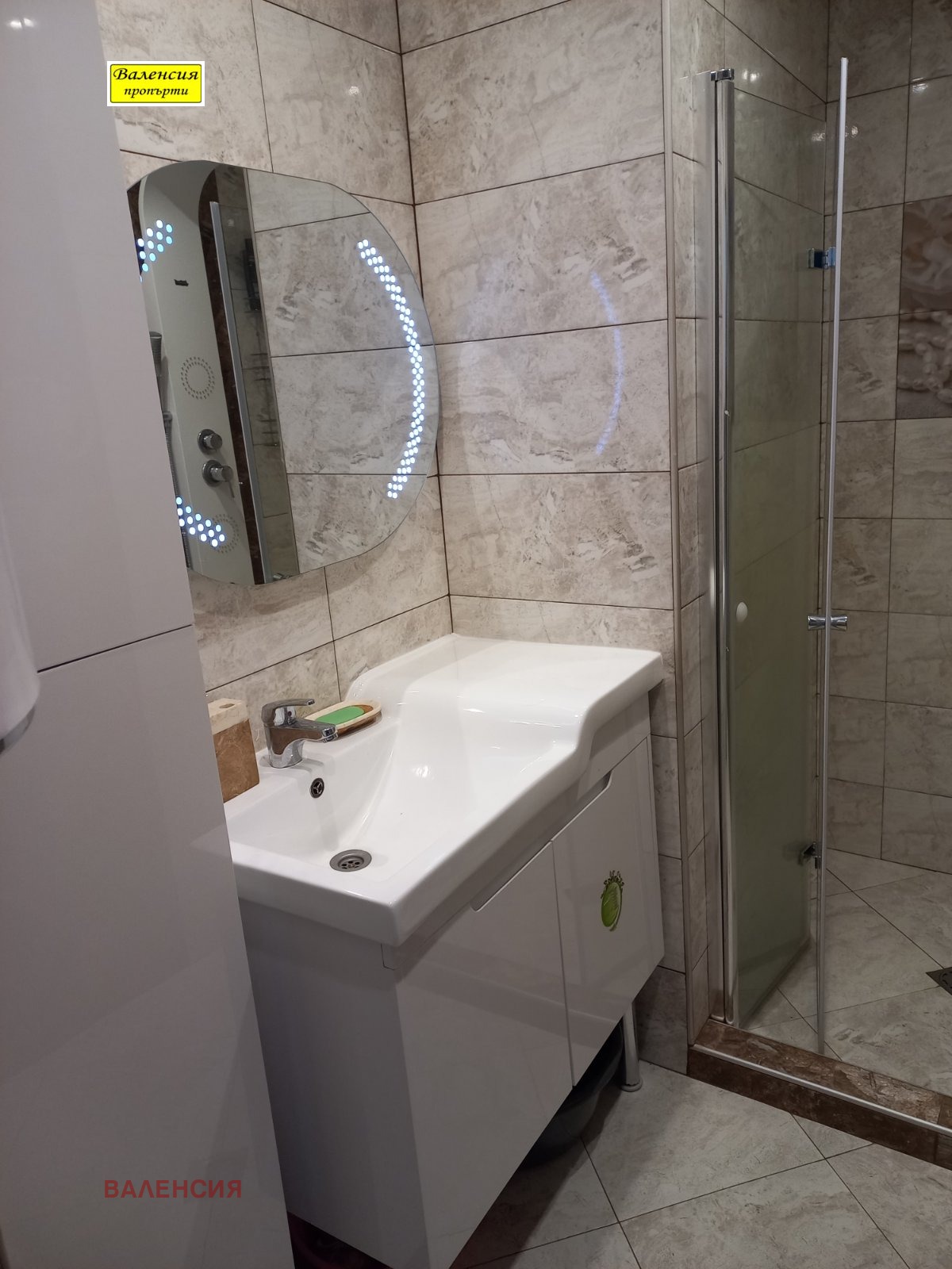 Продава 4-СТАЕН, гр. Враца, Център, снимка 8 - Апартаменти - 54249805