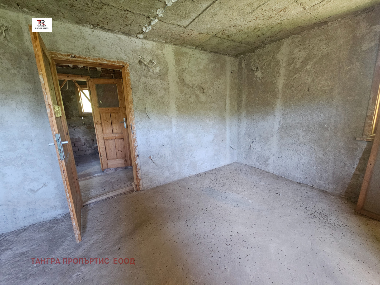 Продава КЪЩА, с. Лобош, област Перник, снимка 16 - Къщи - 55076734