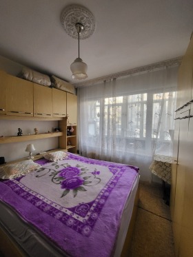 1 Schlafzimmer Storgozija, Plewen 13