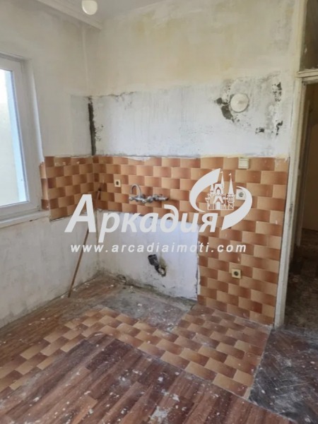 Продава 2-СТАЕН, гр. Пловдив, Въстанически, снимка 5 - Апартаменти - 52410423