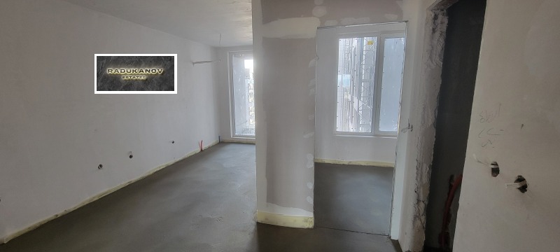 Продава 2-СТАЕН, гр. София, Сердика, снимка 2 - Апартаменти - 53407739