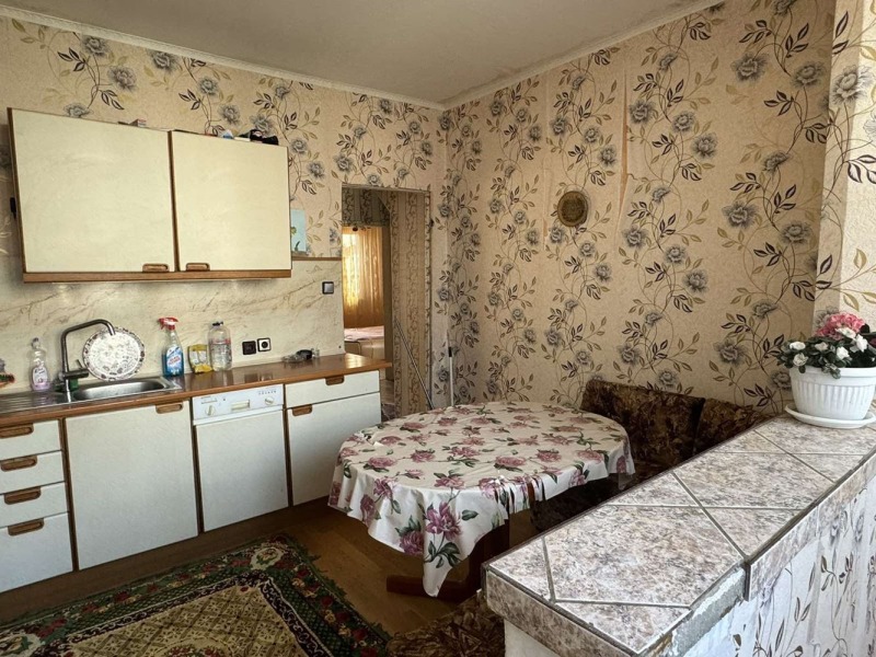 Na prodej  2 ložnice Sofia , Botunec 2 , 101 m2 | 24291653 - obraz [7]