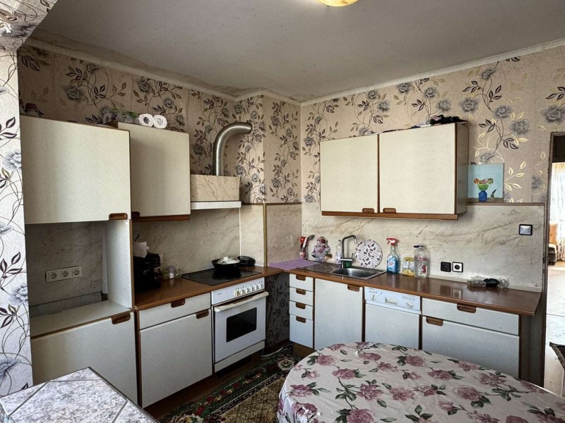 Na prodej  2 ložnice Sofia , Botunec 2 , 101 m2 | 24291653 - obraz [2]