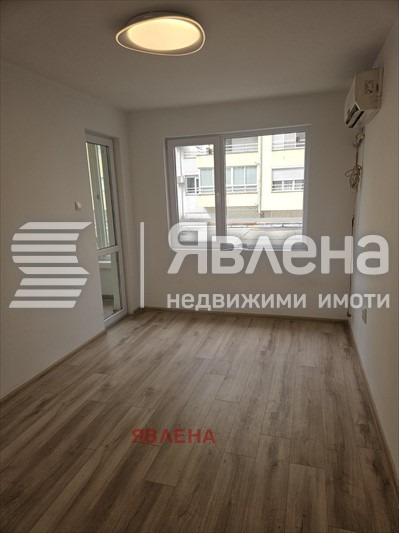 Til salgs  2 soverom Plovdiv , Tsentar , 85 kvm | 82690274 - bilde [2]