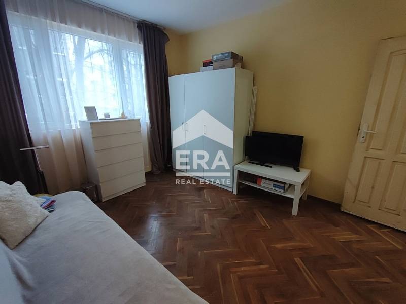 Продава 4-СТАЕН, гр. Варна, Център, снимка 12 - Aпартаменти - 48416691