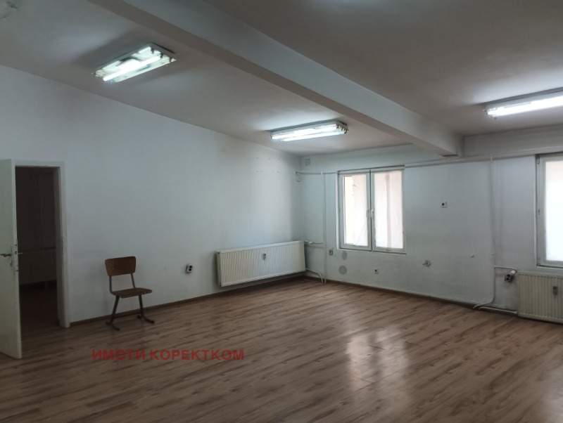 De vânzare  Birou Sofia , Țentâr , 650 mp | 56420082 - imagine [10]