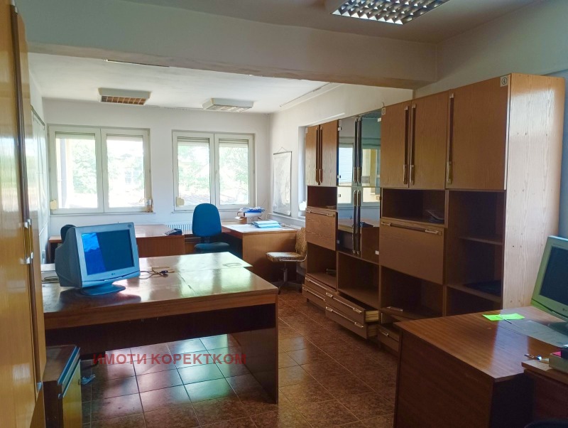 De vânzare  Birou Sofia , Țentâr , 650 mp | 56420082