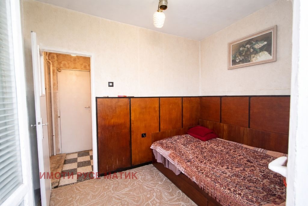 Продава 2-СТАЕН, гр. Русе, Здравец, снимка 3 - Апартаменти - 54218224