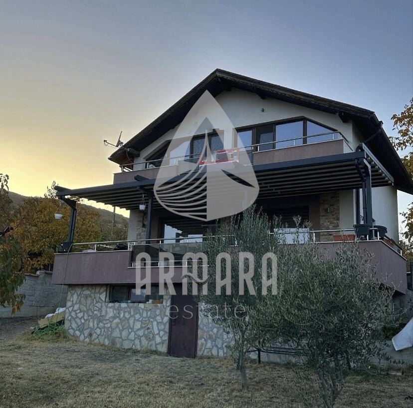 Продава КЪЩА, с. Брестник, област Пловдив, снимка 2 - Къщи - 52635507