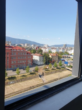 3 camere da letto Banishora, Sofia 12