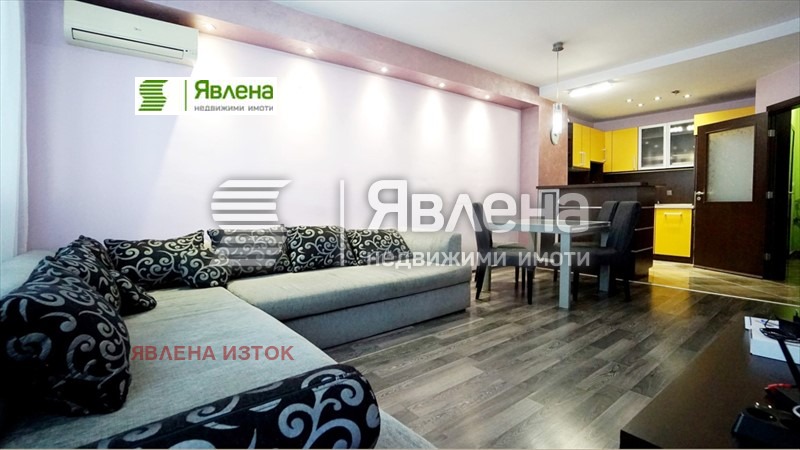 De vânzare  1 dormitor Sofia , Dianabad , 67 mp | 80896252
