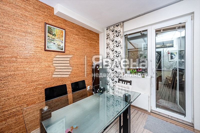 Продава 2-СТАЕН, гр. София, Борово, снимка 3 - Апартаменти - 54034945