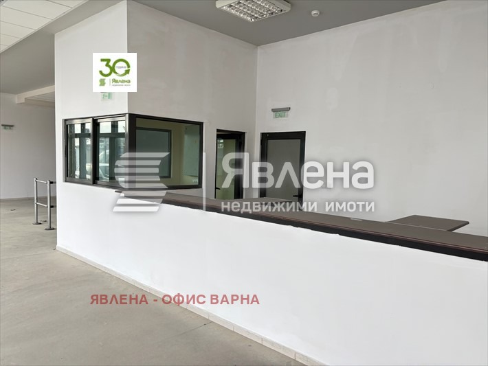 Продава  Магазин град Варна , Метро , 867 кв.м | 13794595 - изображение [3]