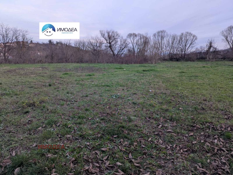 Продава ПАРЦЕЛ, гр. Дебелец, област Велико Търново, снимка 3 - Парцели - 52632438