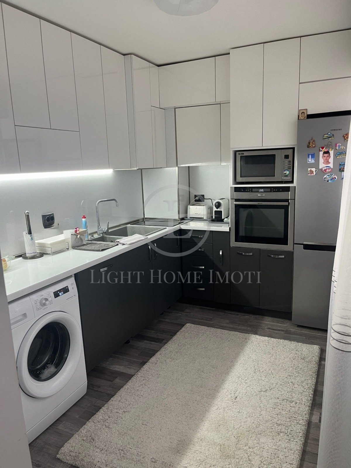 Продава 2-СТАЕН, гр. Пловдив, Кючук Париж, снимка 3 - Апартаменти - 53991735