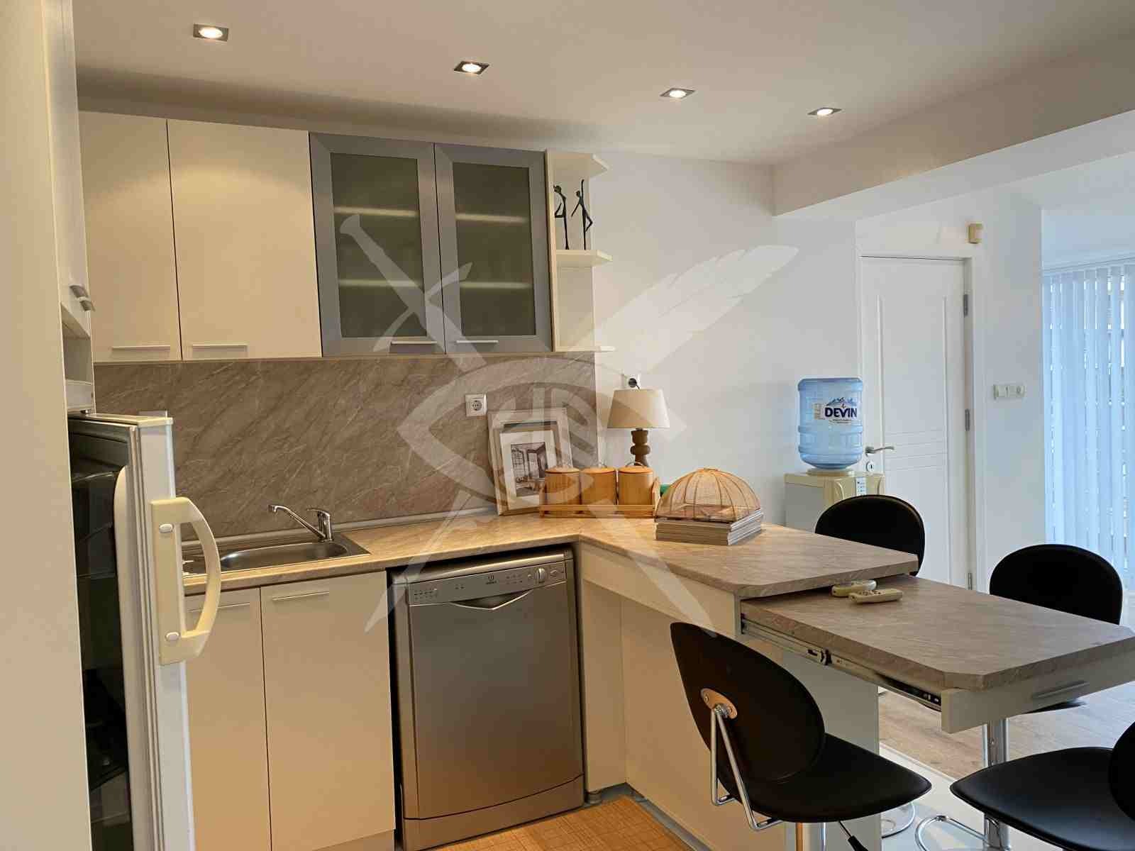 Продава МНОГОСТАЕН, гр. Свети Влас, област Бургас, снимка 3 - Апартаменти - 53897800