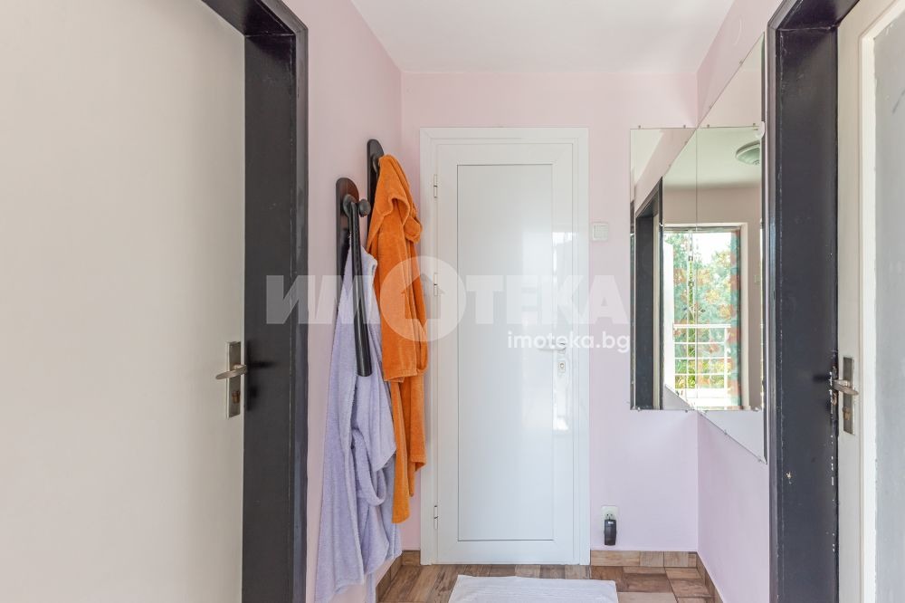 Продава КЪЩА, гр. Варна, м-т Долна Трака, снимка 14 - Къщи - 54739754
