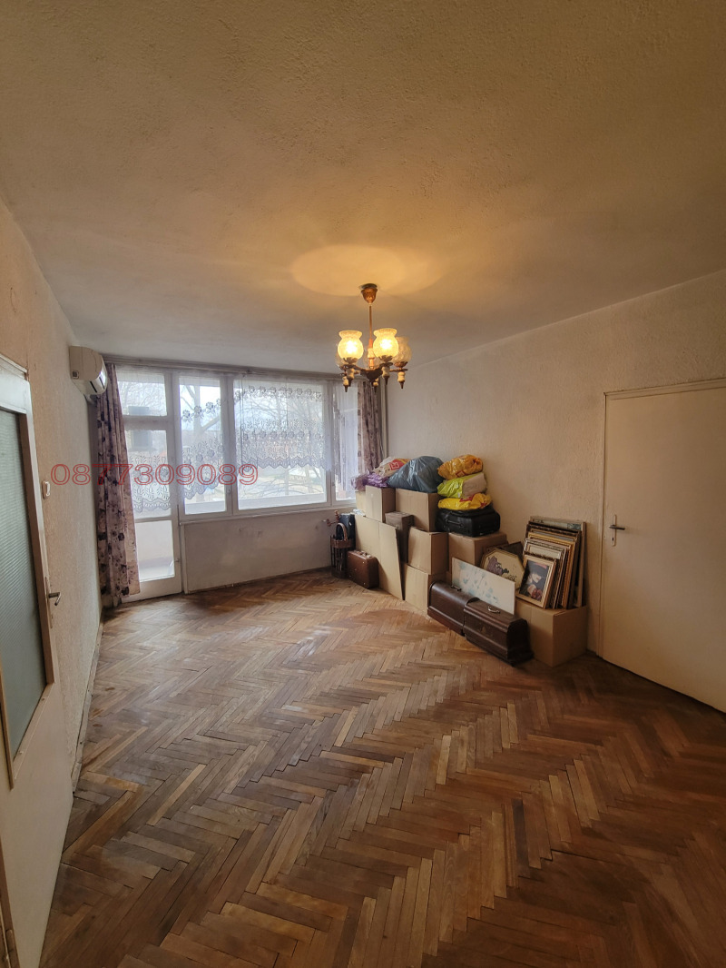 Продава МНОГОСТАЕН в град Сливен, Даме Груев - 110 кв.м / 98 000 € » 191 671.34 лв.