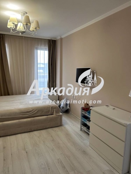 Продава  3-стаен град Пловдив , Тракия , 120 кв.м | 43075302 - изображение [6]