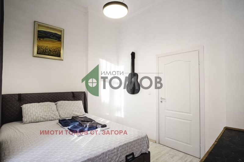 Продава 3-СТАЕН, гр. Русе, Център, снимка 2 - Апартаменти - 52705554