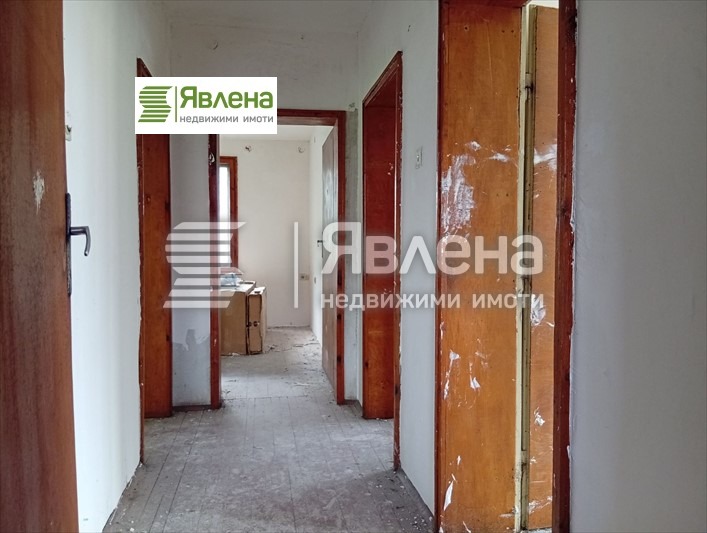 Till salu  Hus Pernik , Iztok , 368 kvm | 59342753 - bild [2]