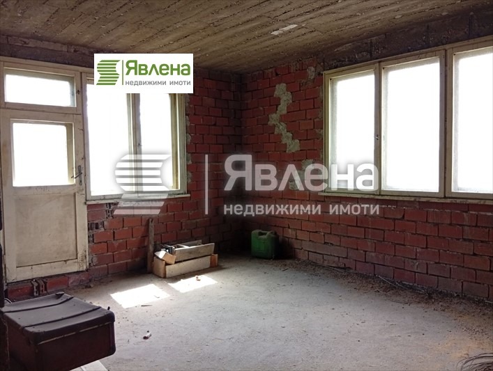 Till salu  Hus Pernik , Iztok , 368 kvm | 59342753 - bild [13]