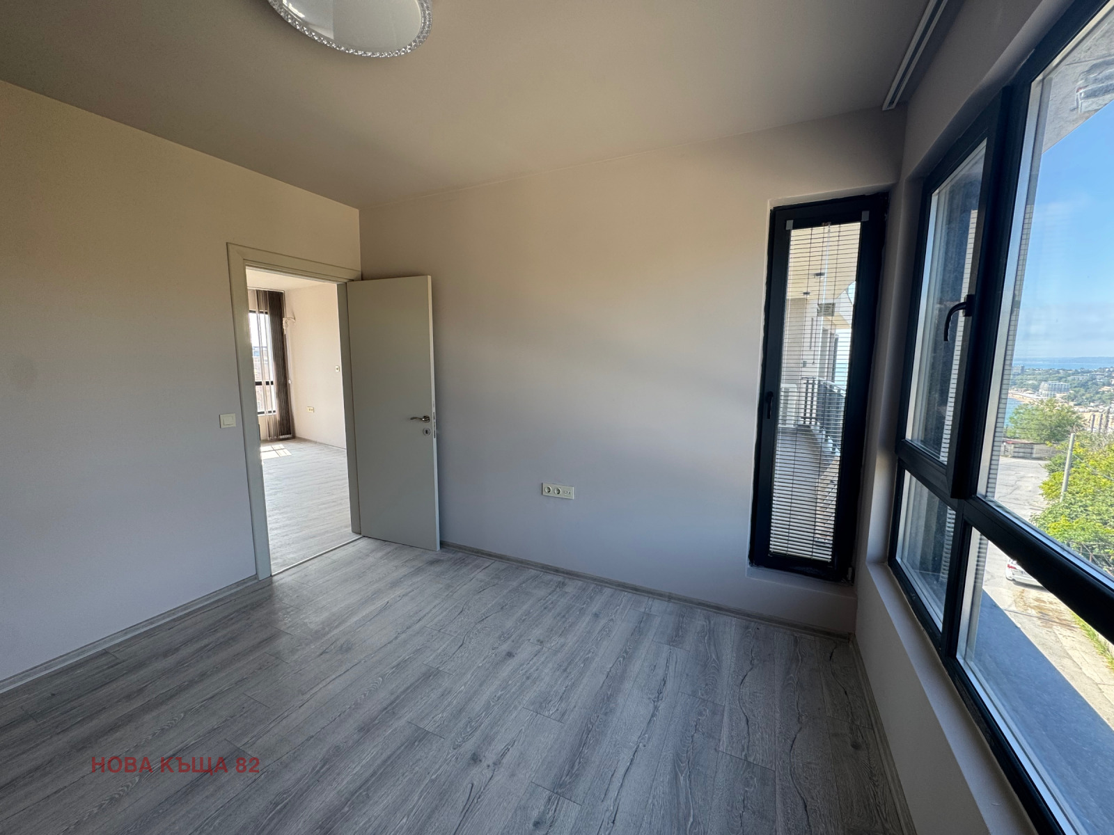 Продава 2-СТАЕН, гр. Варна, м-т Ален мак, снимка 5 - Апартаменти - 55741322