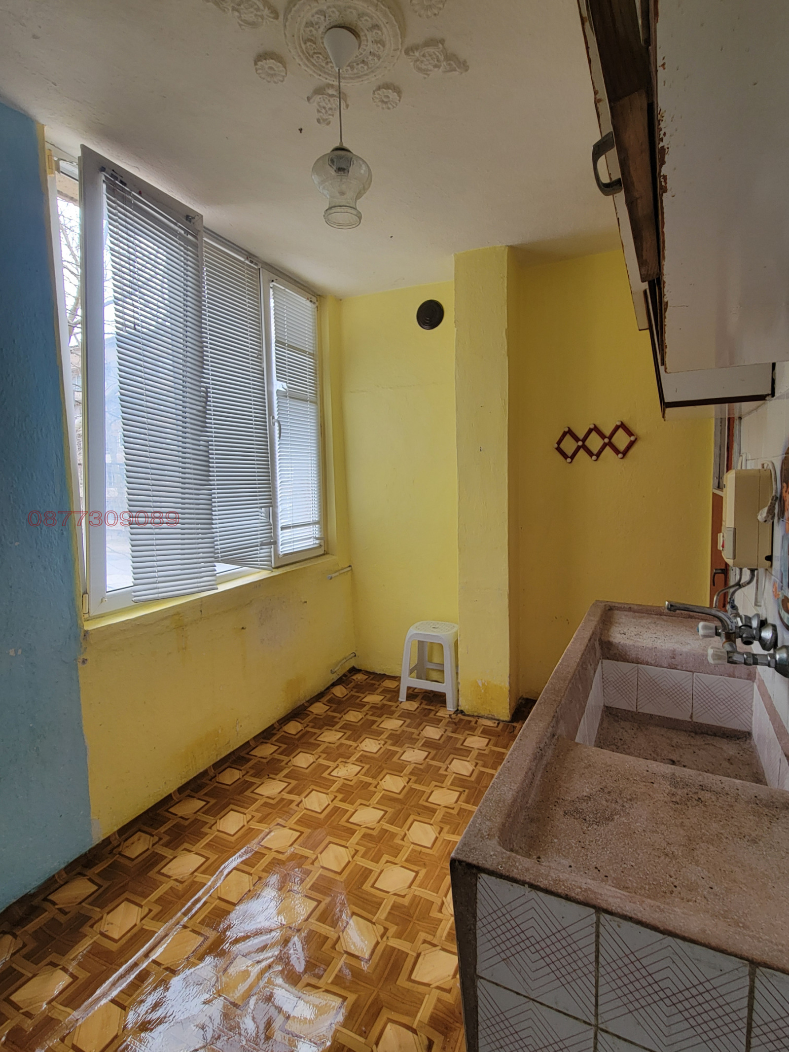 Продава МНОГОСТАЕН, гр. Сливен, Даме Груев, снимка 4 - Апартаменти - 54347296