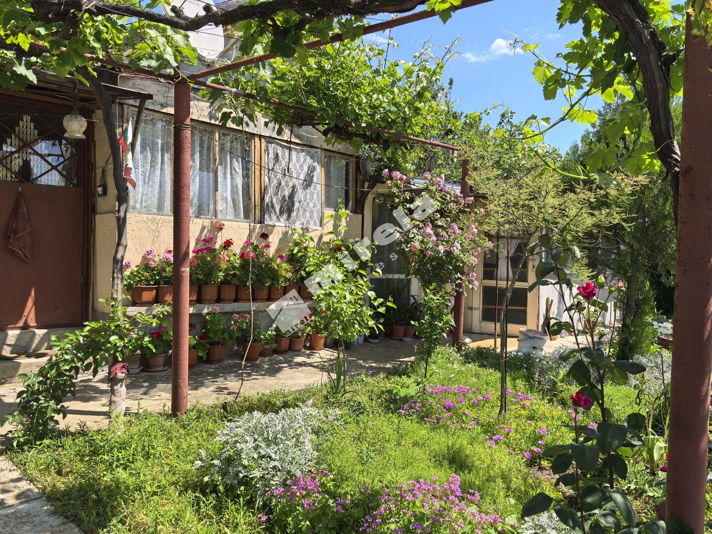 Продава ВИЛА, гр. Ямбол, Промишлена зона, снимка 5 - Вили - 54835505