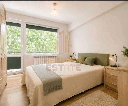 Продава 3-СТАЕН, гр. Варна, Окръжна болница-Генерали, снимка 3 - Апартаменти - 54614314
