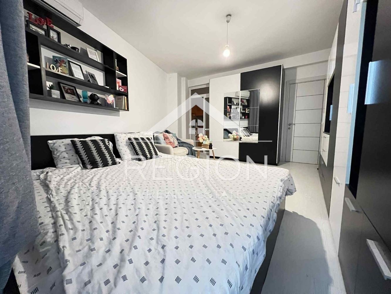 Продава 3-СТАЕН, гр. Варна, Зимно кино Тракия, снимка 2 - Апартаменти - 53969652