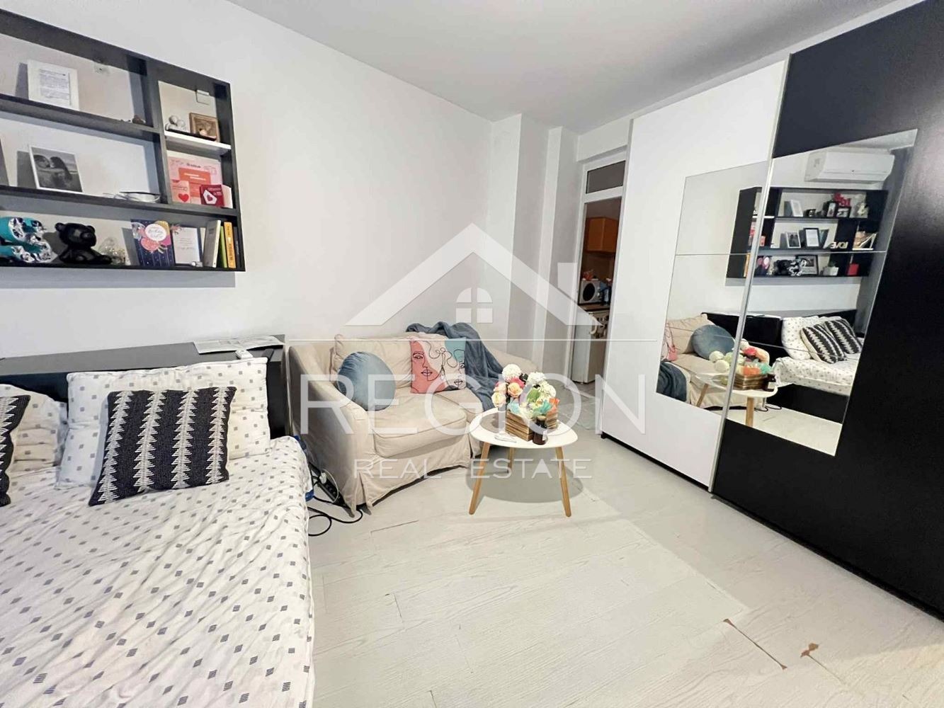 Продава 3-СТАЕН, гр. Варна, Зимно кино Тракия, снимка 3 - Апартаменти - 53969652