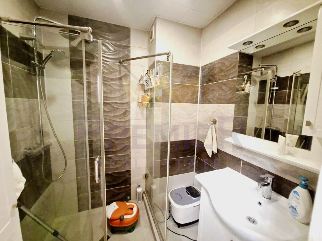 Продава 3-СТАЕН, гр. Варна, Цветен квартал, снимка 9 - Апартаменти - 54363396