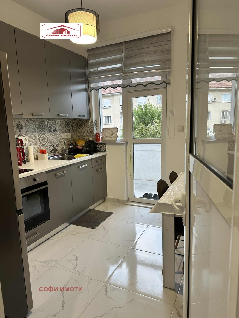 Продава 3-СТАЕН в град Кърджали, Център - 96 кв.м / При запитване, СОФИ ИМОТИ