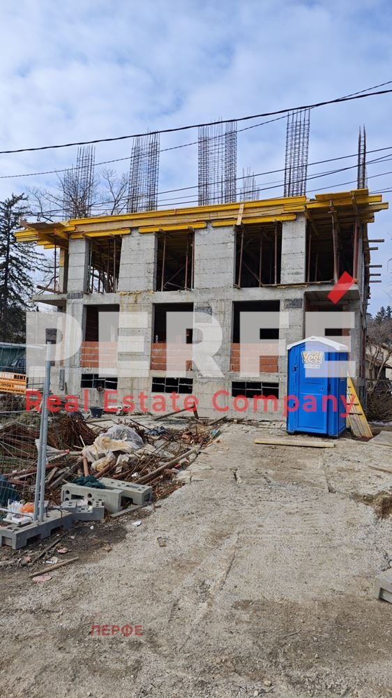 Na prodej  3 ložnice Sofia , Knjaževo , 136 m2 | 72130171 - obraz [2]