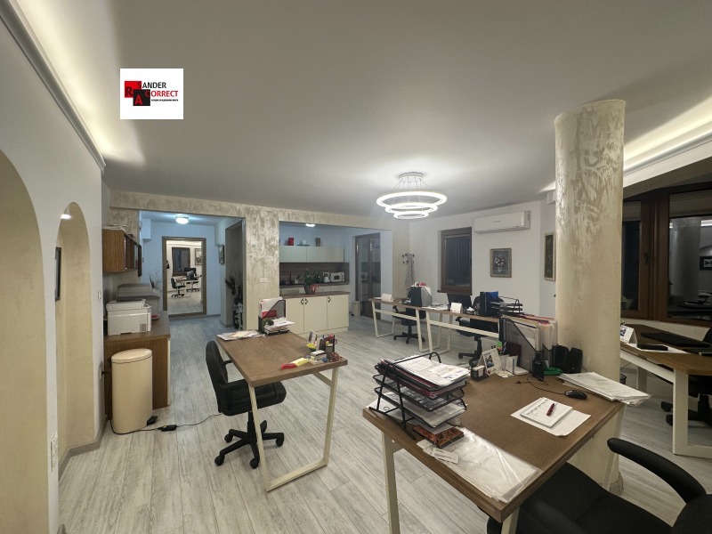 In vendita  Ufficio Sofia , Lozenets , 125 mq | 48735362 - Immagine [2]