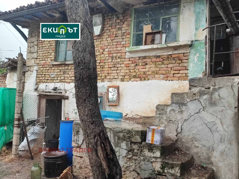 Te koop  Huis regio Varna , Izgrev , 246 m² | 81385508