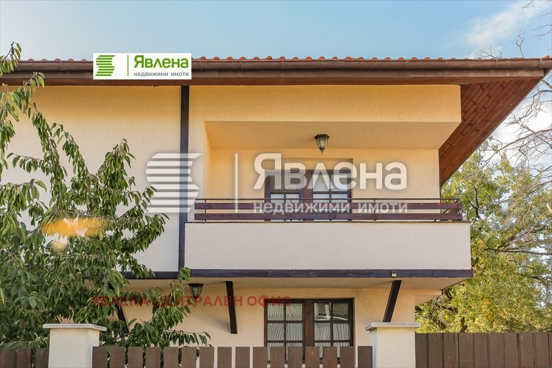 Продава КЪЩА, гр. София, Витоша, снимка 2 - Къщи - 47413232