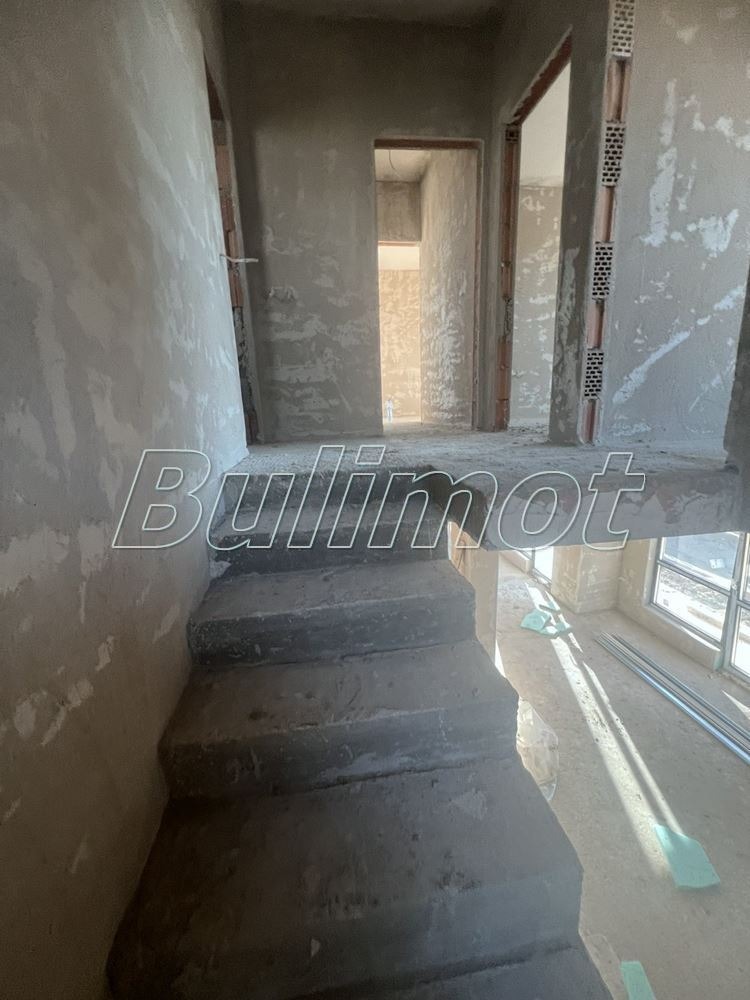 Продава  Къща град Варна , м-т Горна Трака , 140 кв.м | 33635475 - изображение [3]