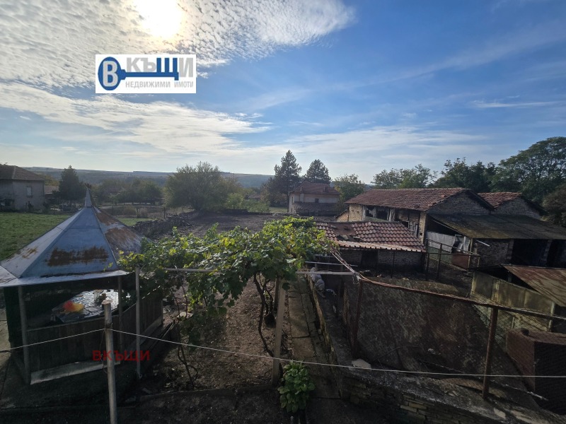 Продава КЪЩА, с. Горна Липница, област Велико Търново, снимка 14 - Къщи - 52164533