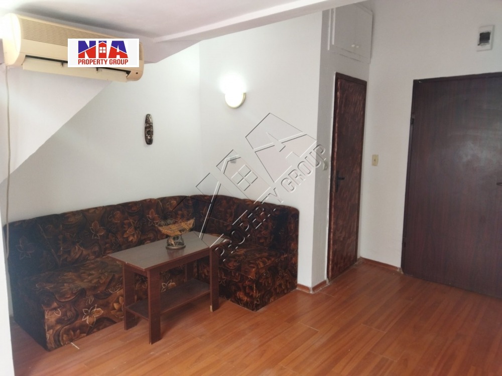 Продава 1-СТАЕН, гр. Бургас, Център, снимка 2 - Апартаменти - 53997174