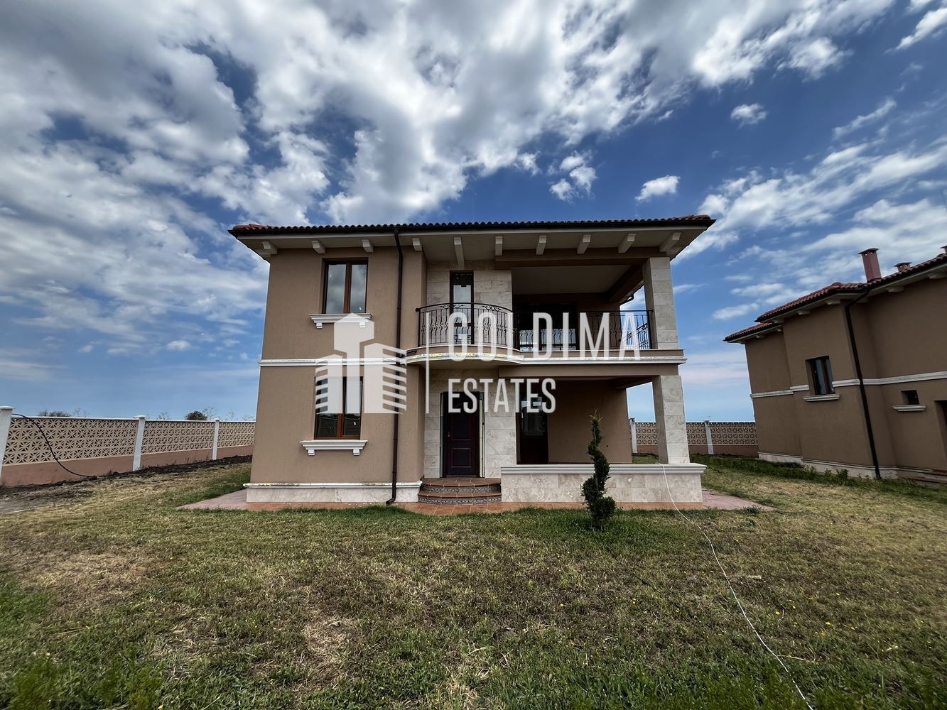 Продава КЪЩА, гр. Поморие, област Бургас, снимка 2 - Къщи - 54367720