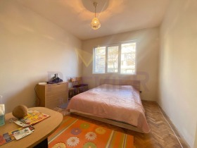 1 Schlafzimmer Pobeda, Warna 3