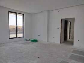 3 bedroom Ayazmoto, Stara Zagora 3